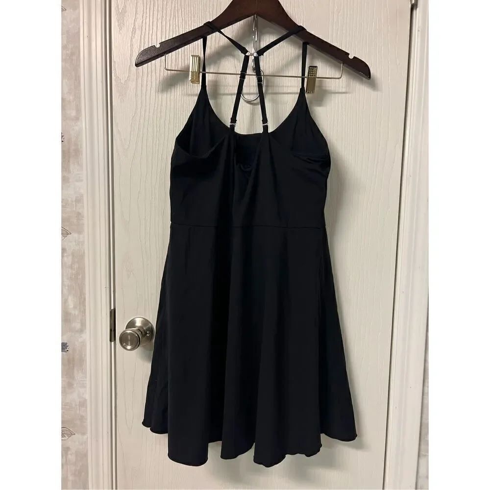 Athletic Dress - Picture 2 of 4